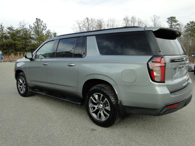 Chevrolet Suburban Image 37