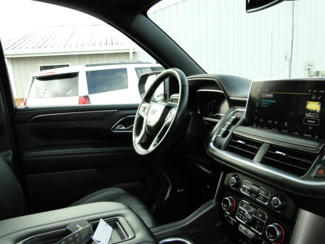 Chevrolet Suburban Image 53