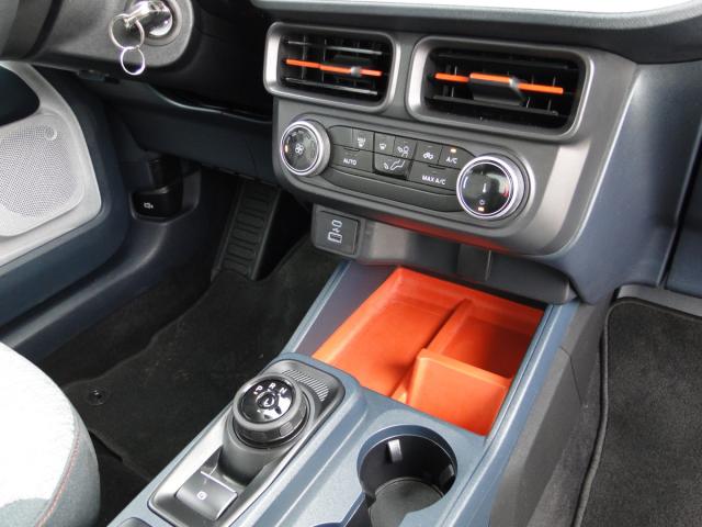 Ford Maverick Image 7