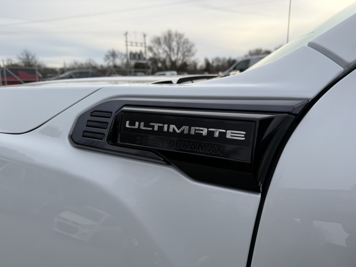 GMC Sierra 3500 Denali Ultimate Image 46