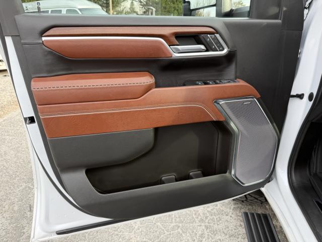 GMC Sierra 3500 Denali Ultimate Image 58