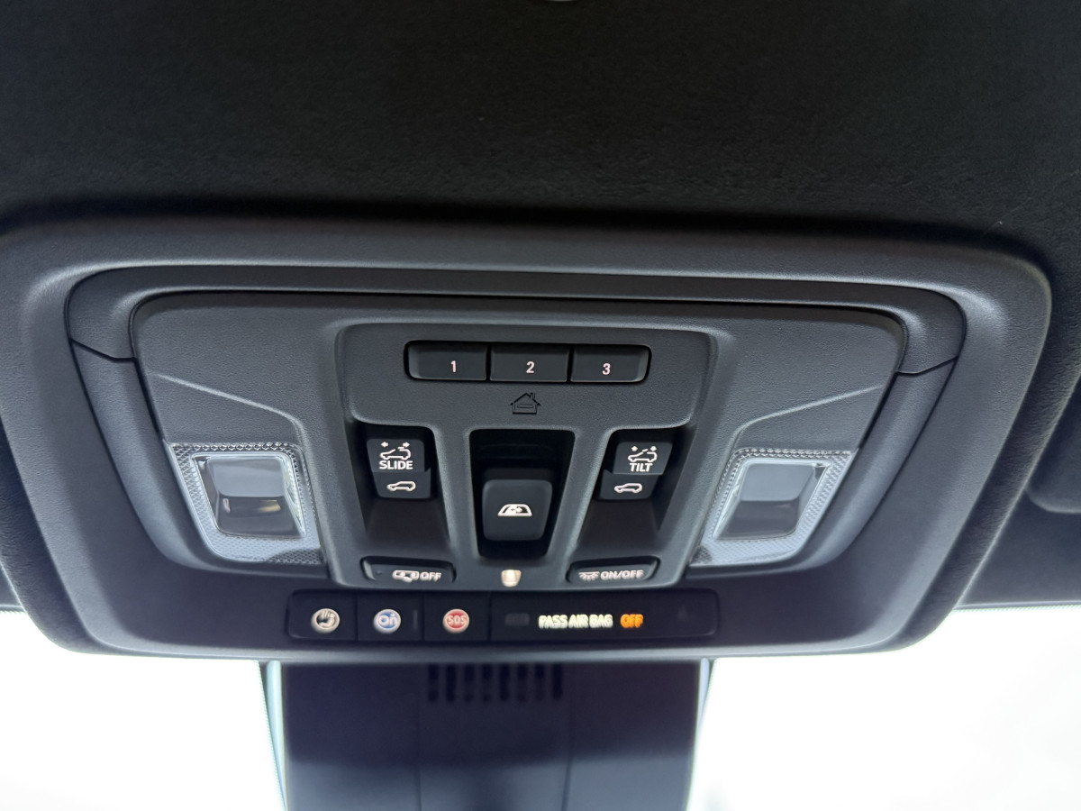 GMC Sierra 3500 Denali Ultimate Image 23