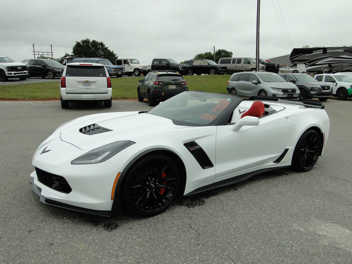 Salvage Chevrolet Corvette Image