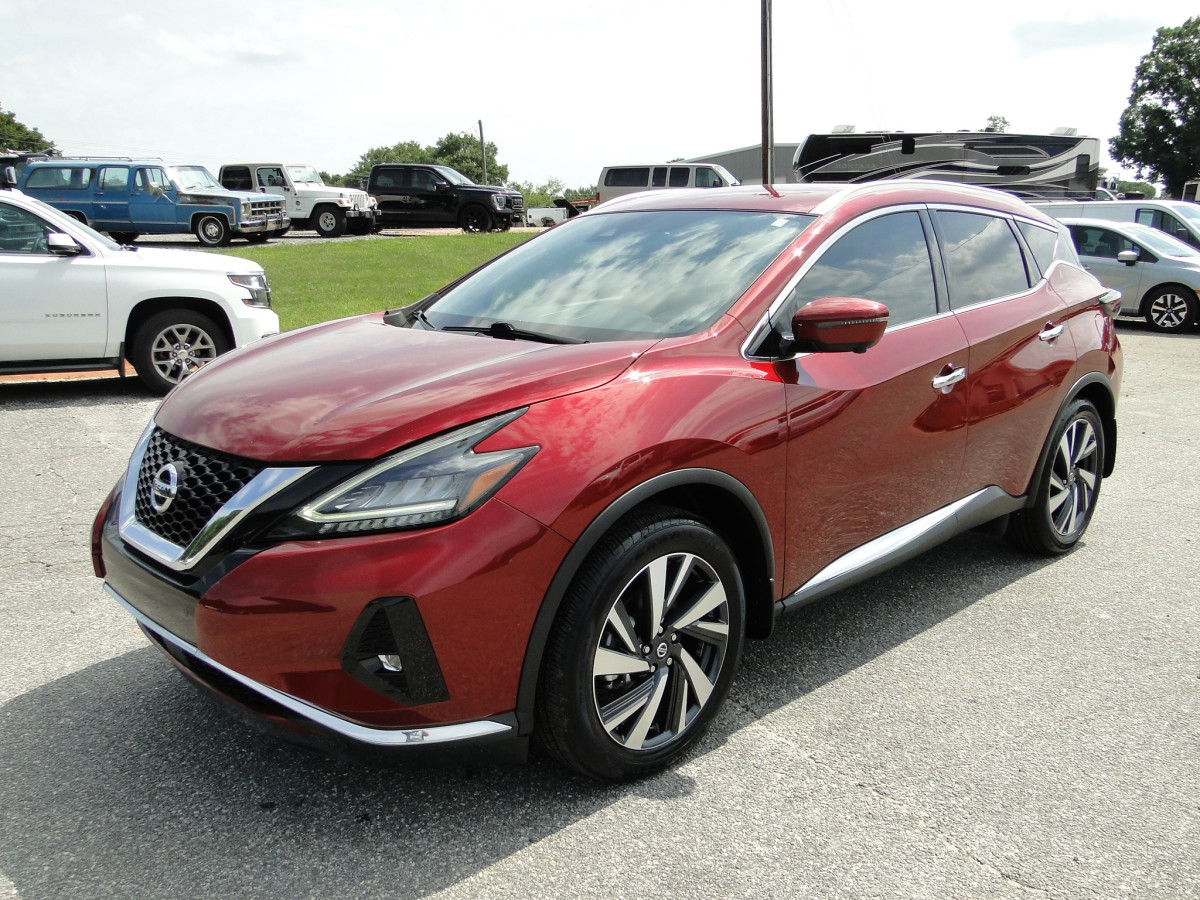 Salvage Nissan Murano Image