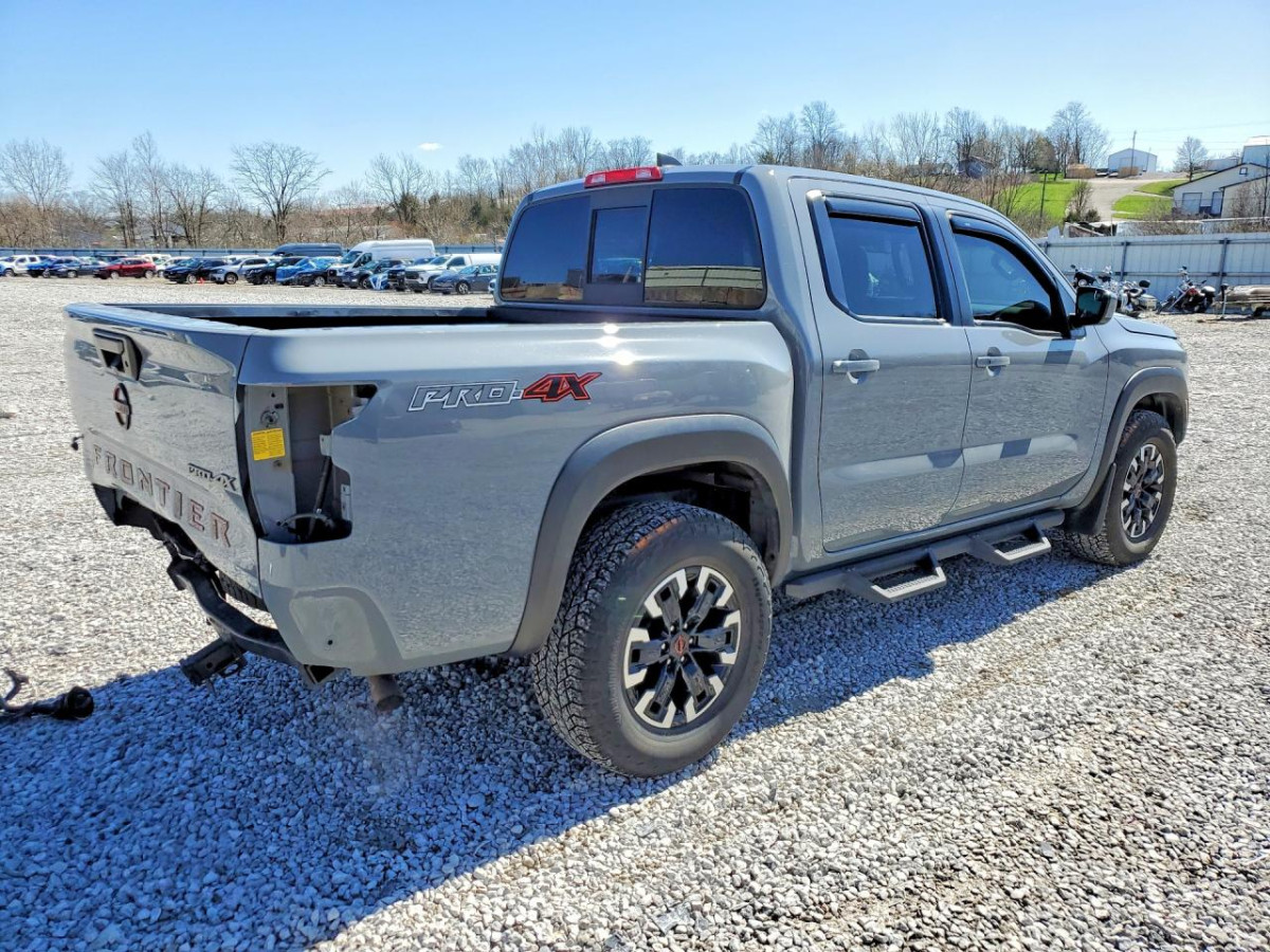 Nissan Frontier