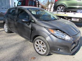  Salvage Ford Fiesta