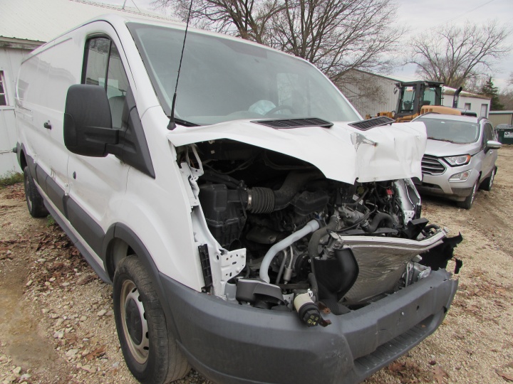 Ford Transit Image 3