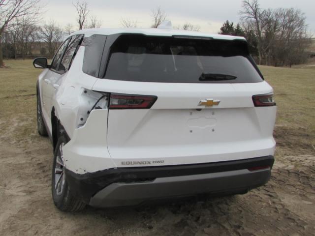 Chevrolet Equinox LT Image 5