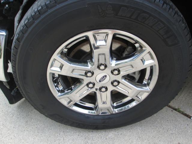 Ford F-150 XLT Crew Cab 4X4 Image 46