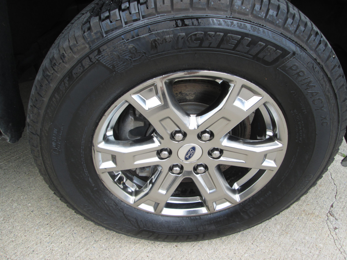 Ford F-150 XLT Crew Cab 4X4 Image 49