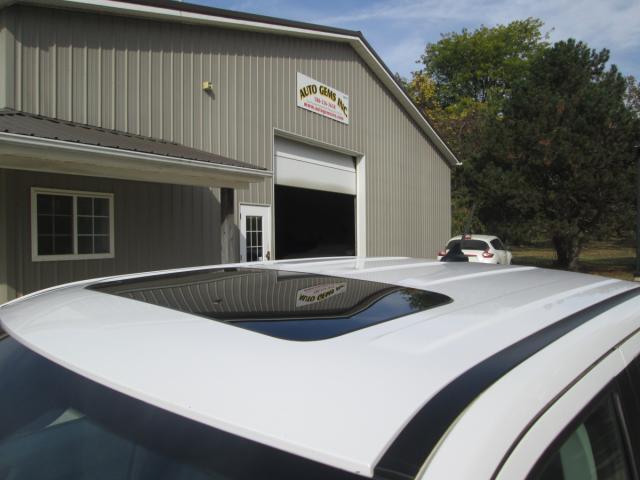 Ford Maverick XLT Image 17