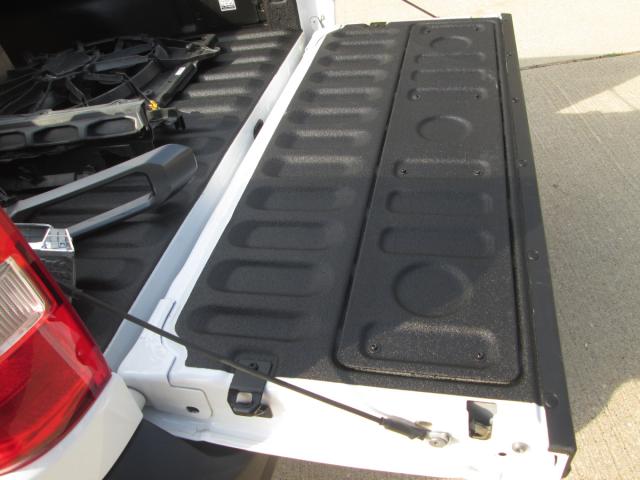 Ford Maverick XLT Image 35